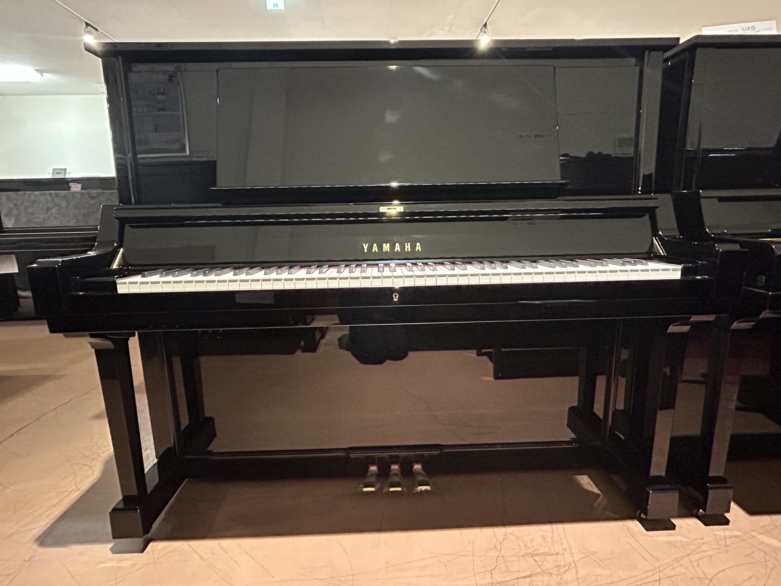 UX5